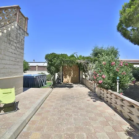 Villa Giusy Con Piscina A 700 Mt Dalla Di *