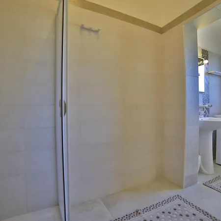 Giusy Con Piscina A 700 Mt Dalla Di San Pietro in Bevagna
